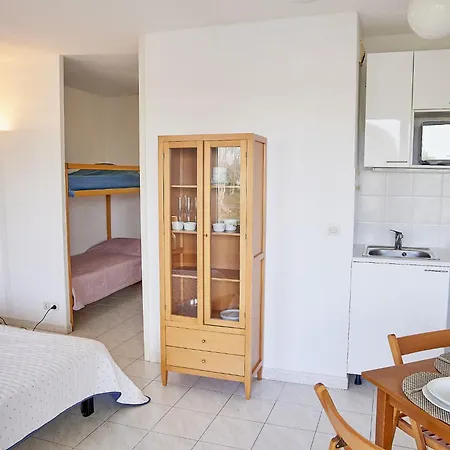 Appartement Les Rives Latines-4 By Interhome