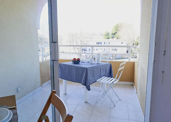شقة Les Rives Latines-4 By Interhome *