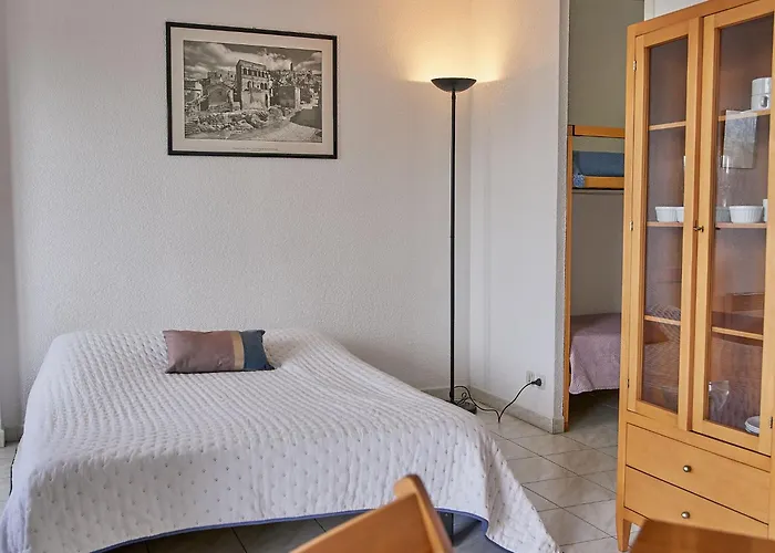 Les Rives Latines-4 By Interhome Daire